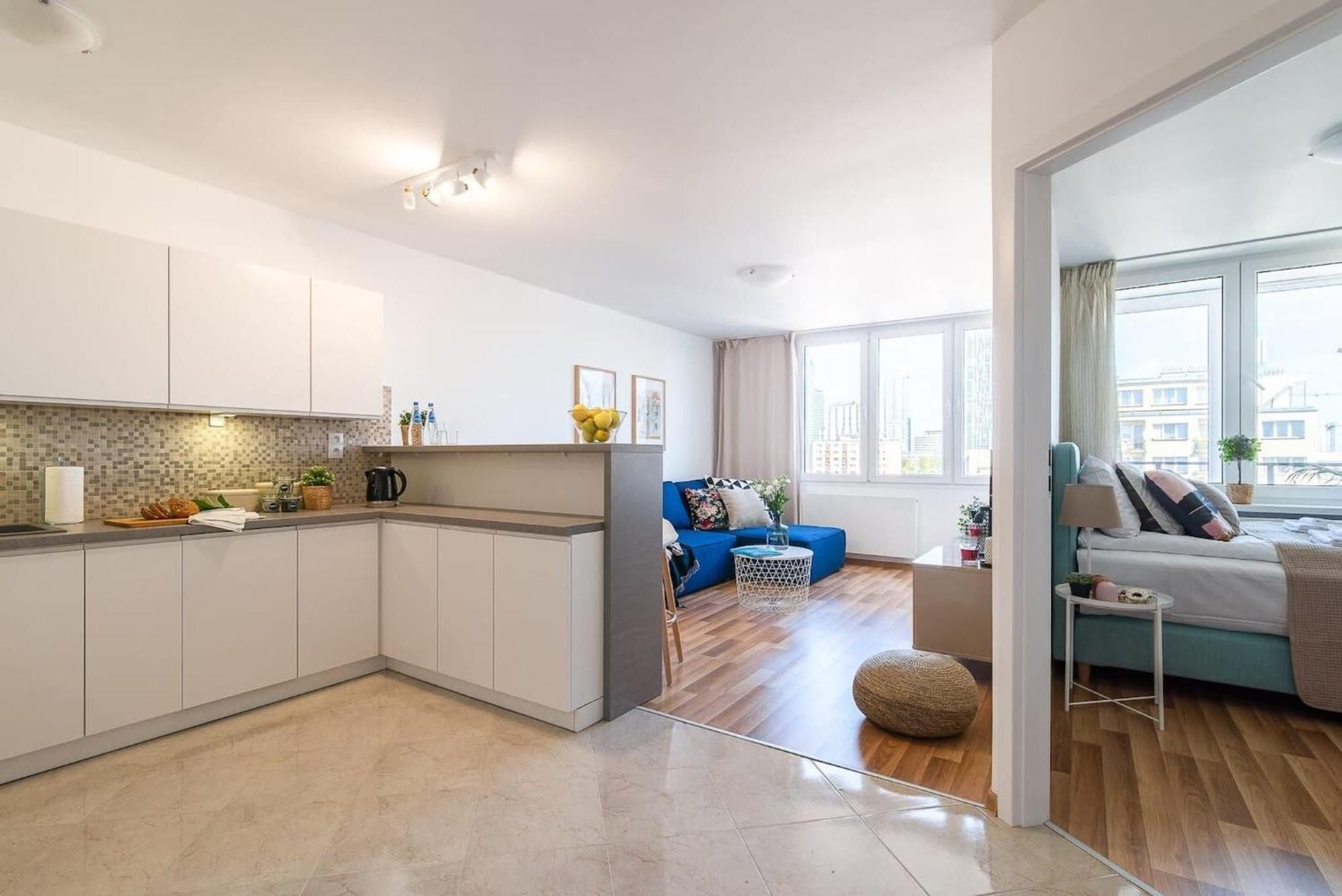 Navy Aesthetic Apartment With Balcony By Noclegi Renters 华沙 外观 照片